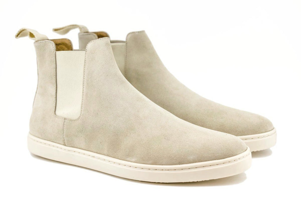 Common projects chelsea boots on sale sand